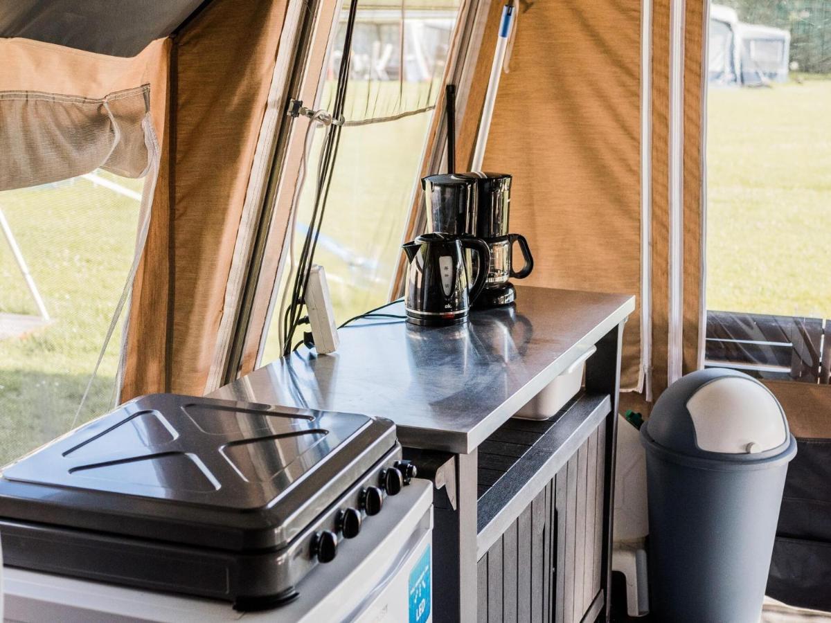 Nice Tent Lodge On A Campsite, Adjacent To The Forest, 27 Km From Luxembourg Medernach Buitenkant foto