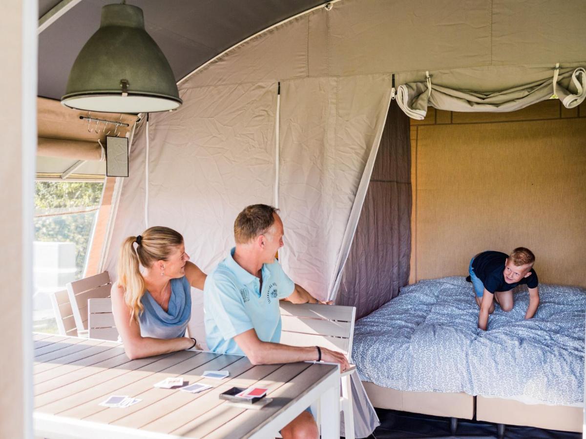 Nice Tent Lodge On A Campsite, Adjacent To The Forest, 27 Km From Luxembourg Medernach Buitenkant foto